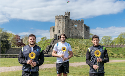 Cardiff Rugby continue support of Forever Flowers