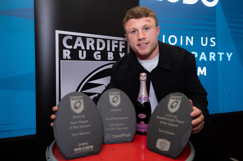 thomas-and-bowen-the-big-winners-at-end-of-season-awards-cardiff-rugby